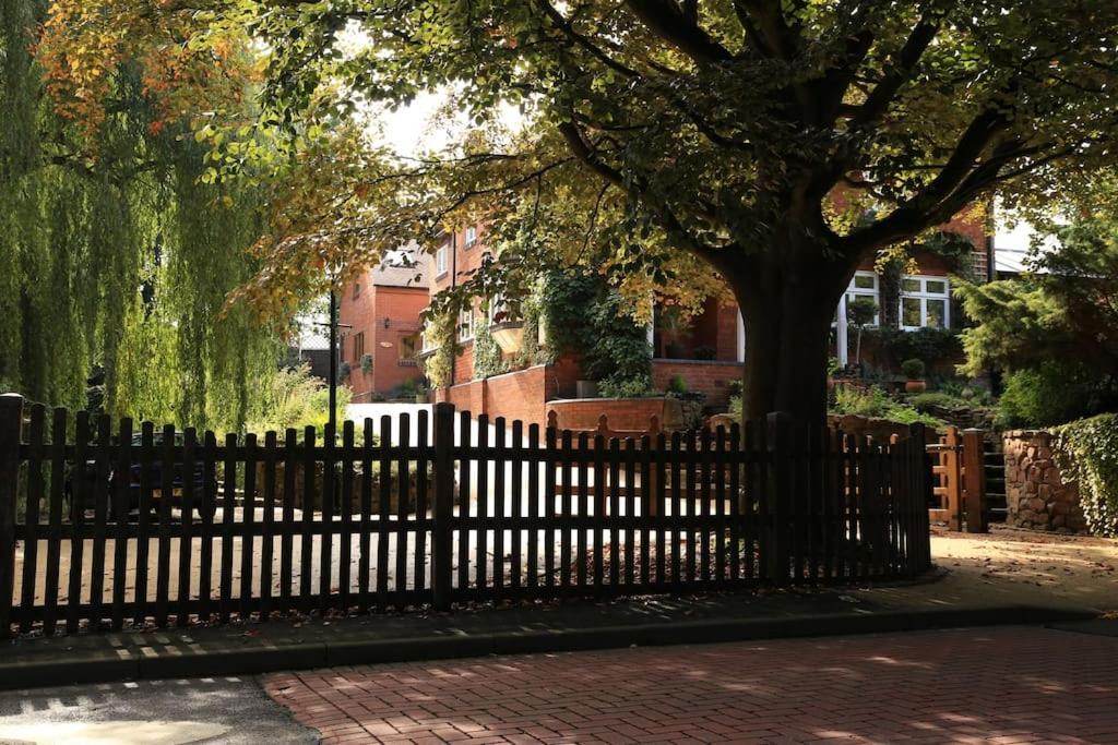 Little Bridge Cottage Lea Marston Esterno foto